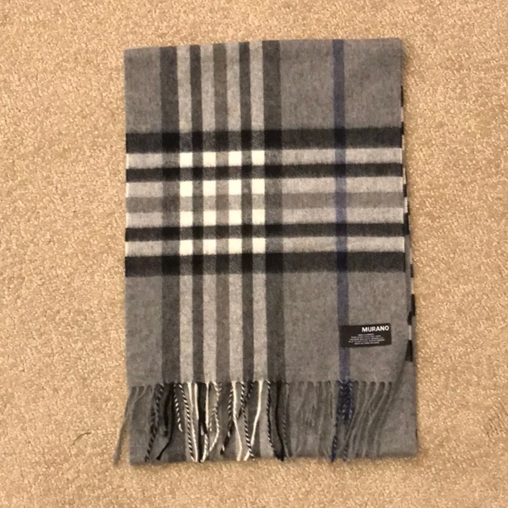100% CASHMERE FRINGED SCARF BY MURANO